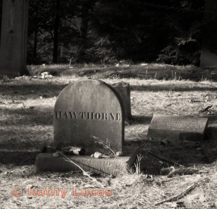 Hawthones Grave